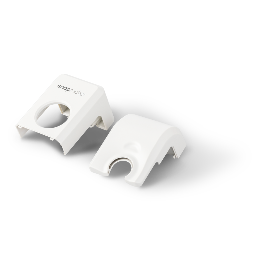 Kit de conduits de refroidissement en deux parties pour la Snapmaker U1, de couleur blanche, vue en angle avec découpes d'aération.