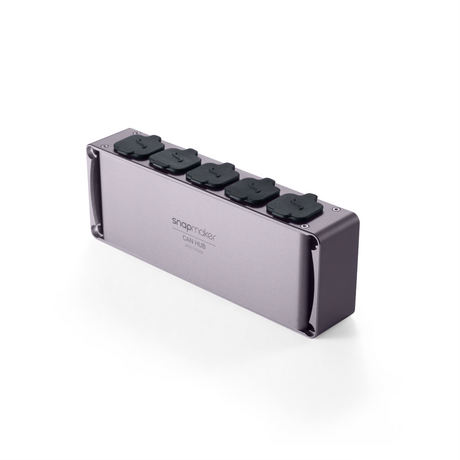 Side view of the Snapmaker CAN Hub showing its 5 ports, designed for efficient use in Snapmaker systems.